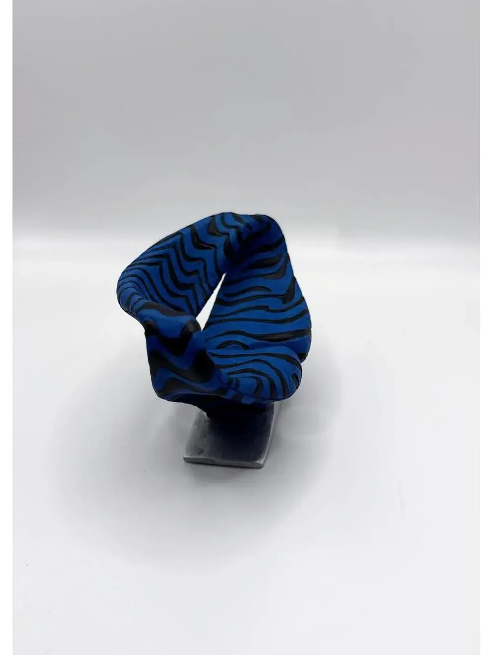 1:12 Ribbon Chair, Blue & Black Zebra Miniature Seat – Raine Take a Seat Series